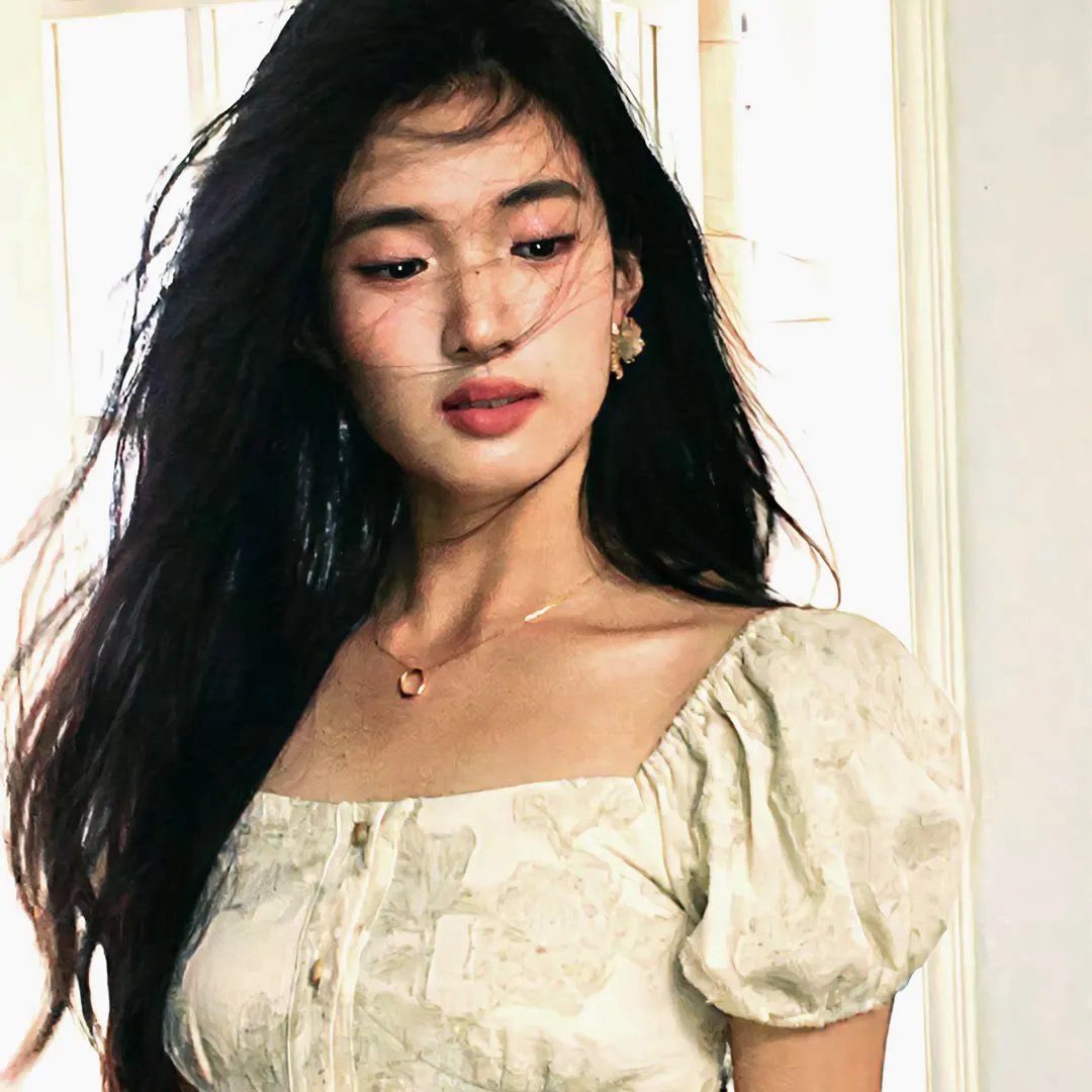 女孩的成长图腾